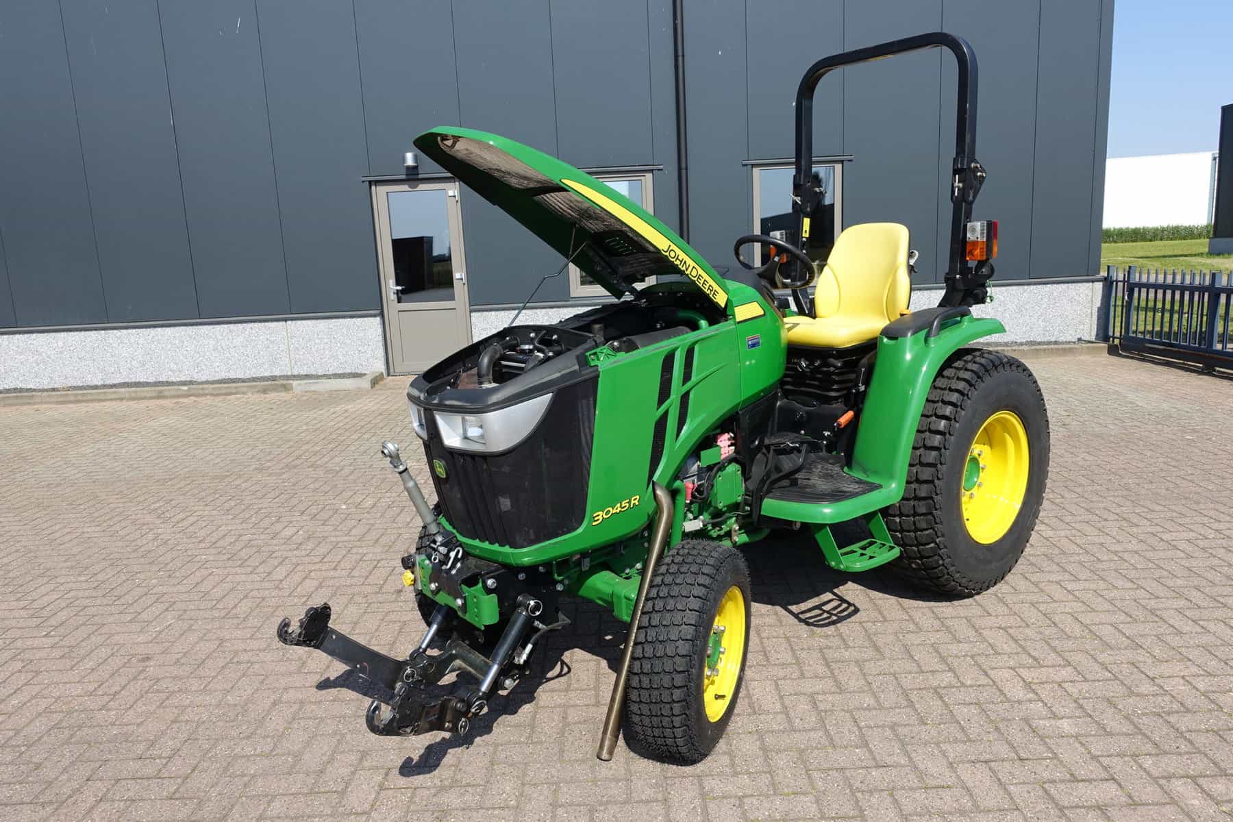 John Deere 3045R 4wd HST - Afbeelding 32