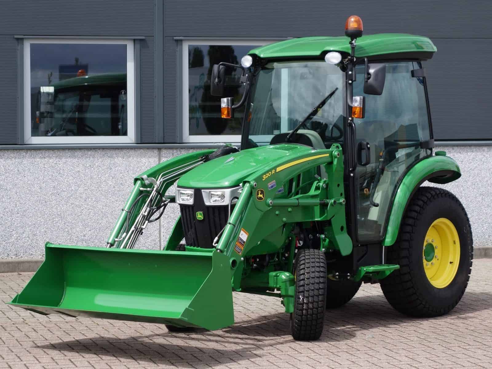 John Deere 3045R 4wd HST