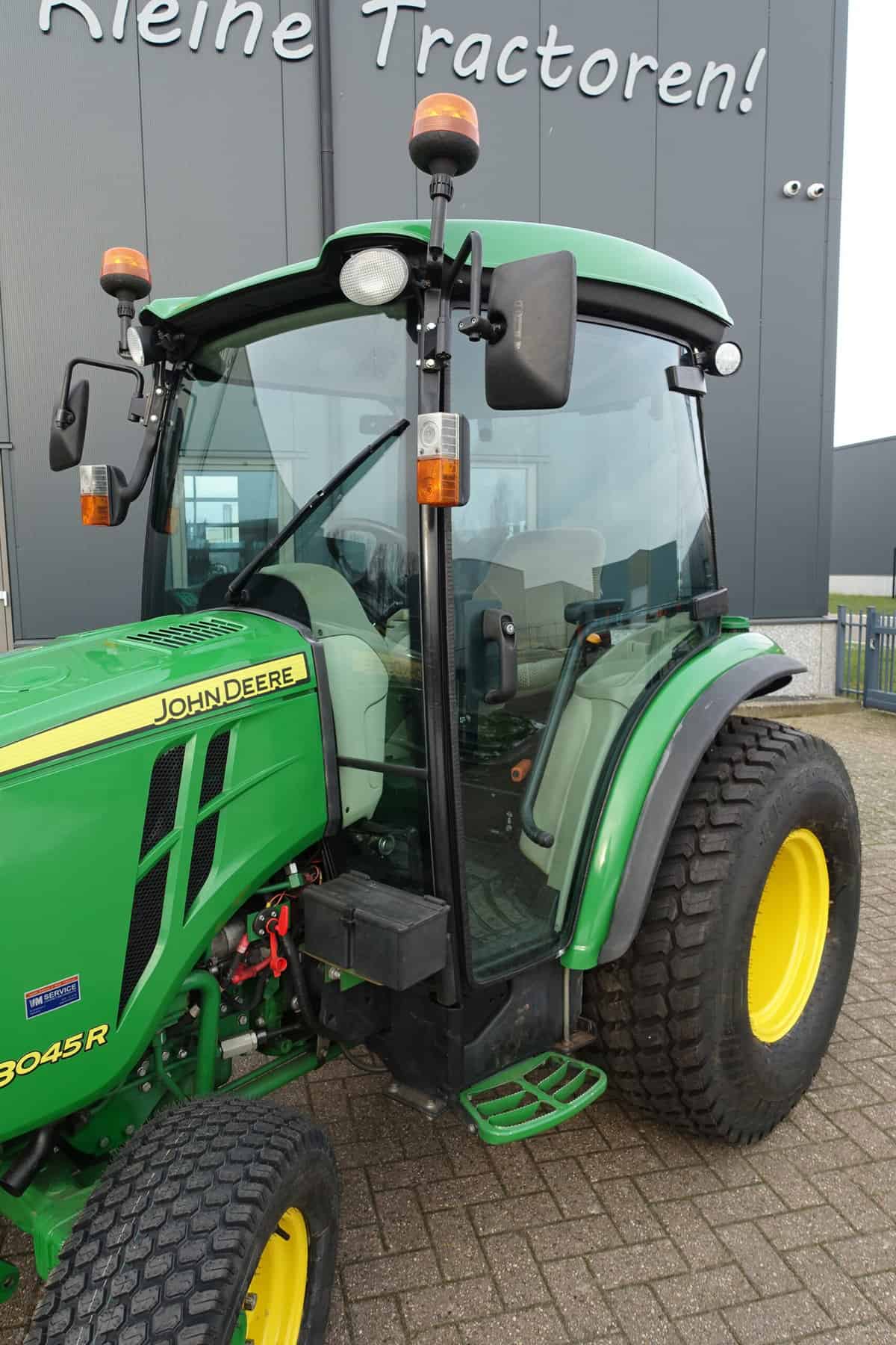 John Deere 3045R 4wd HST - Afbeelding 9