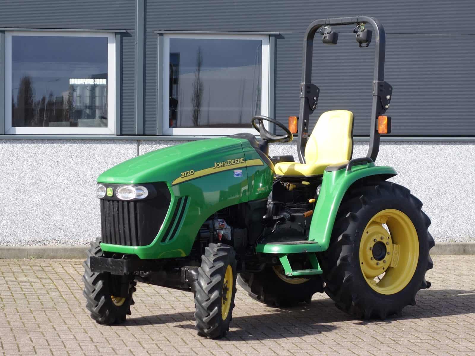 John Deere 3120 4wd HST