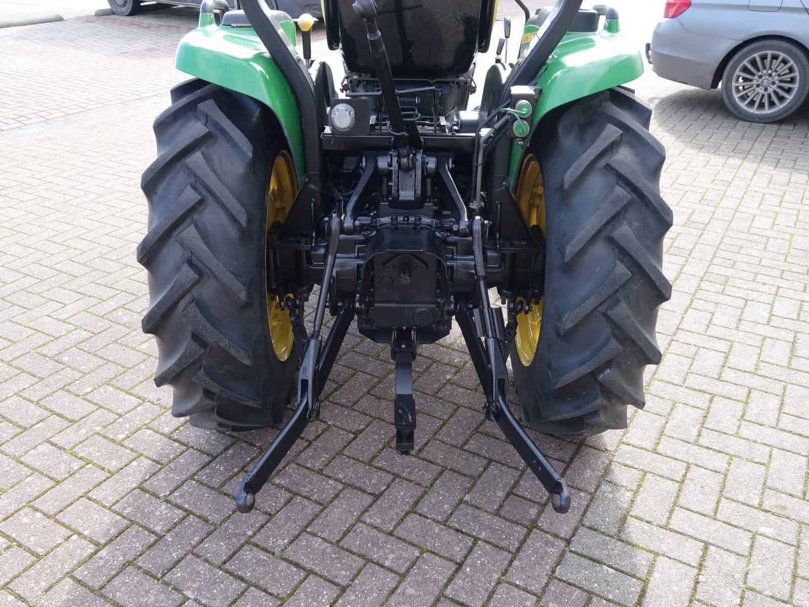 John Deere 3120 4wd HST - Afbeelding 23