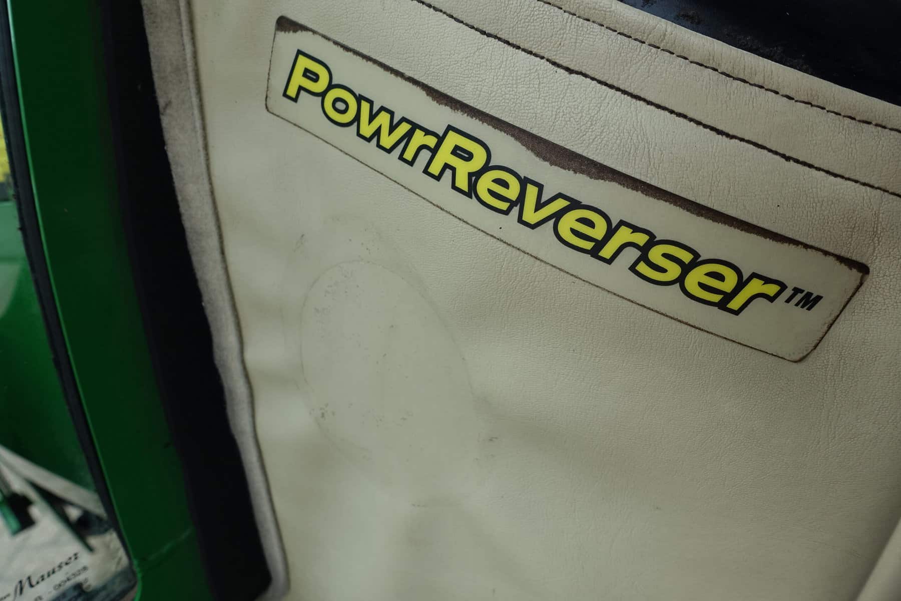 John Deere 3320 4wd HST - Afbeelding 15