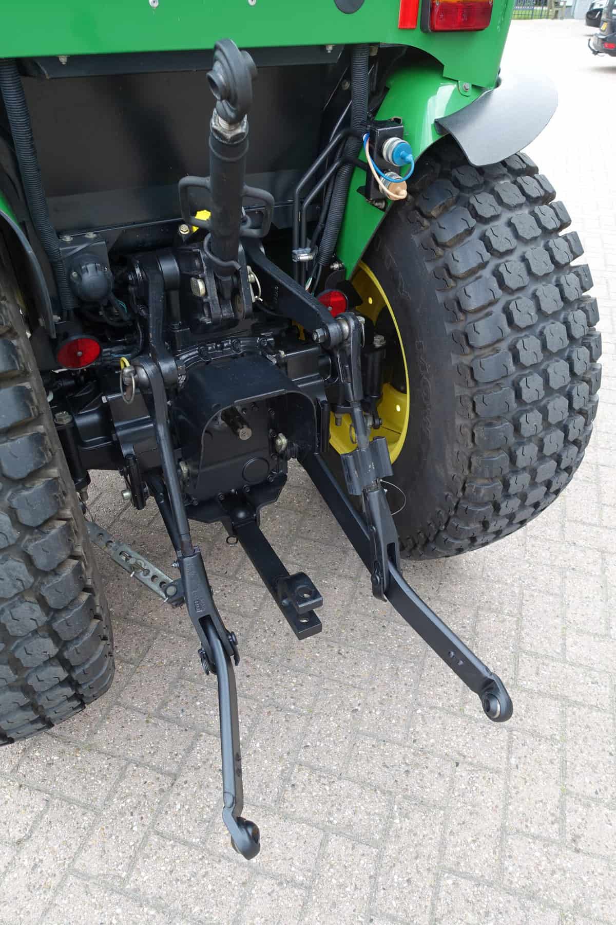 John Deere 3320 4wd HST - Afbeelding 27