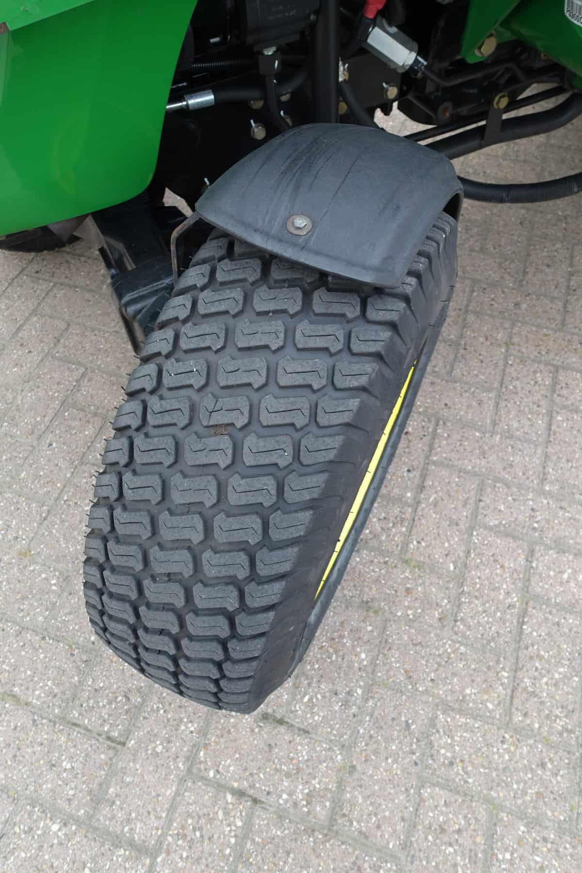 John Deere 3320 4wd HST - Afbeelding 35