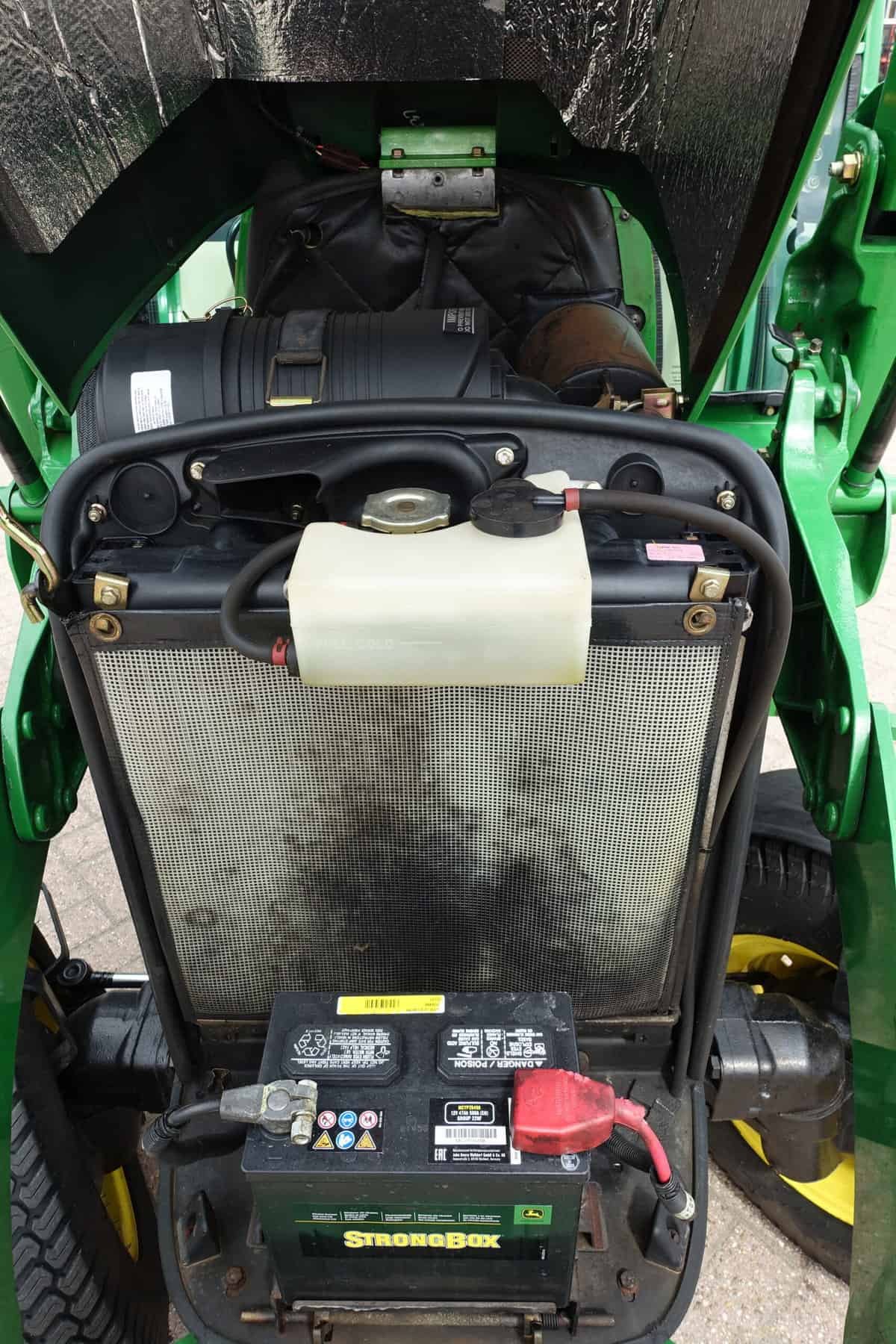 John Deere 3320 4wd HST - Afbeelding 46