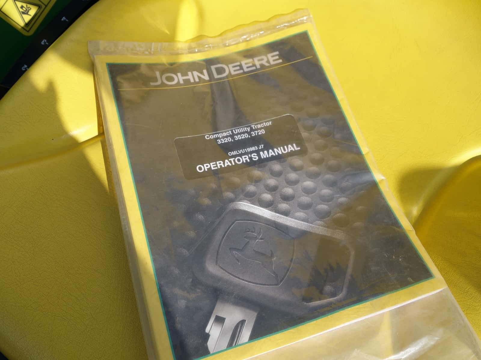 John Deere 3520 4wd HST - Afbeelding 17