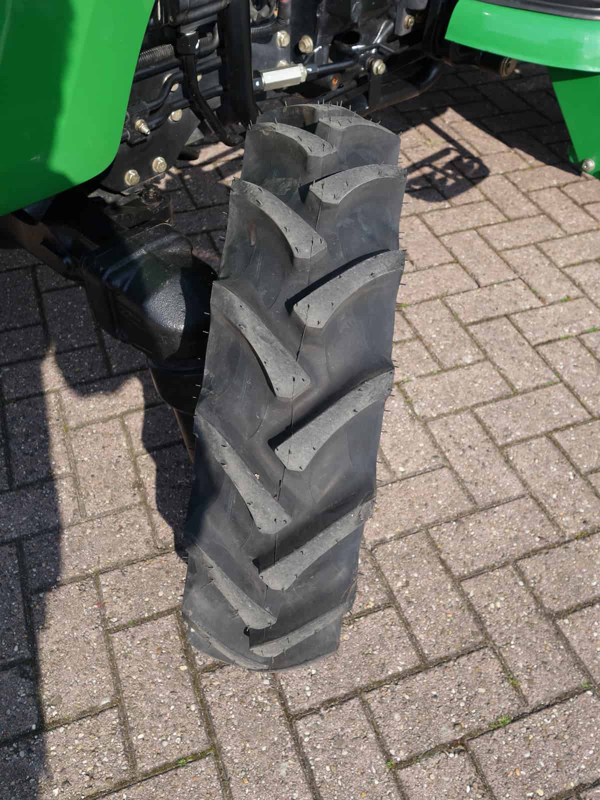 John Deere 3520 4wd HST - Afbeelding 27