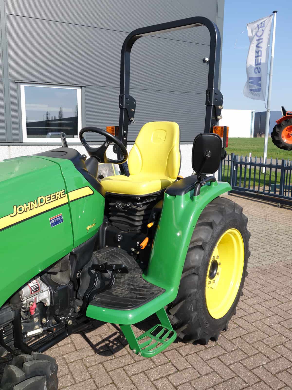 John Deere 3520 4wd HST - Afbeelding 8