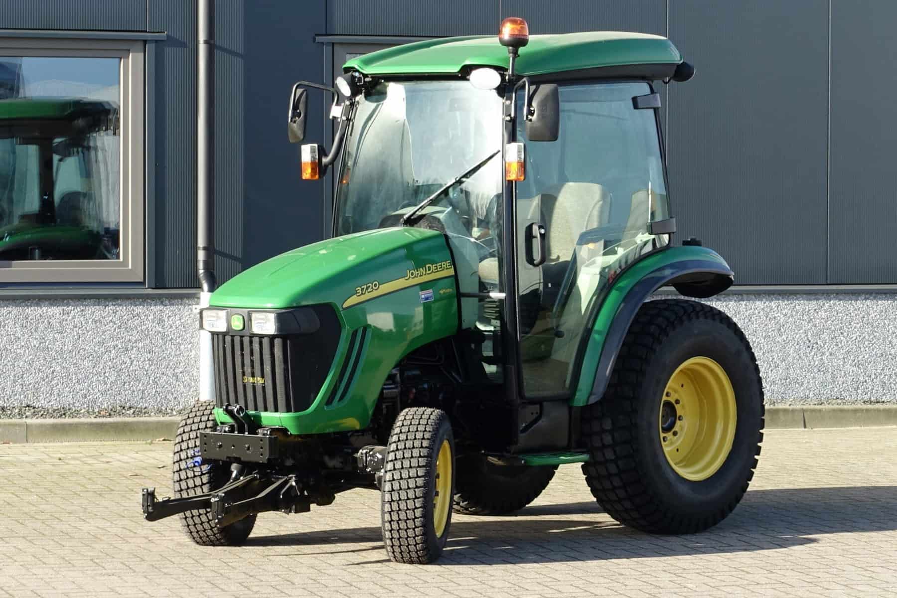John Deere 3720 4wd HST