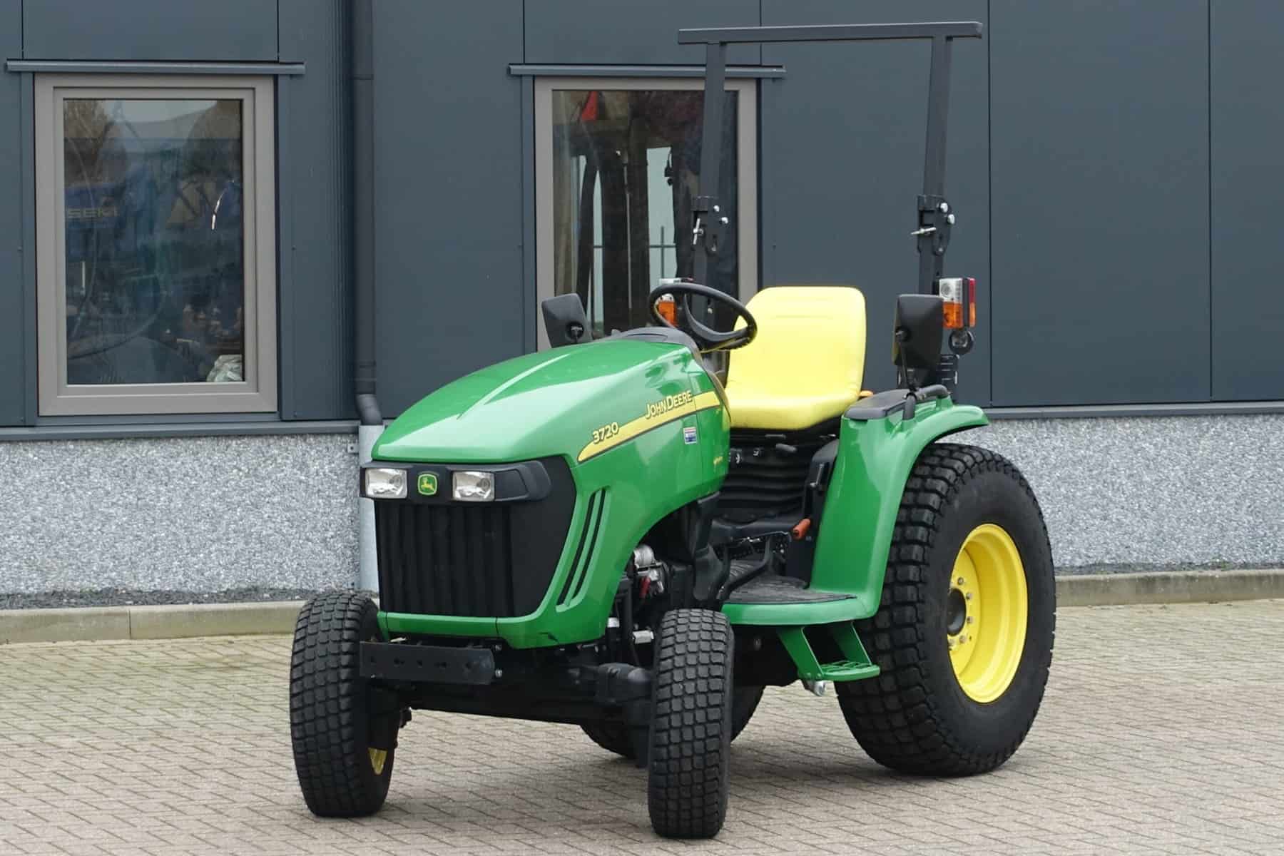 John Deere 3720 4wd HST