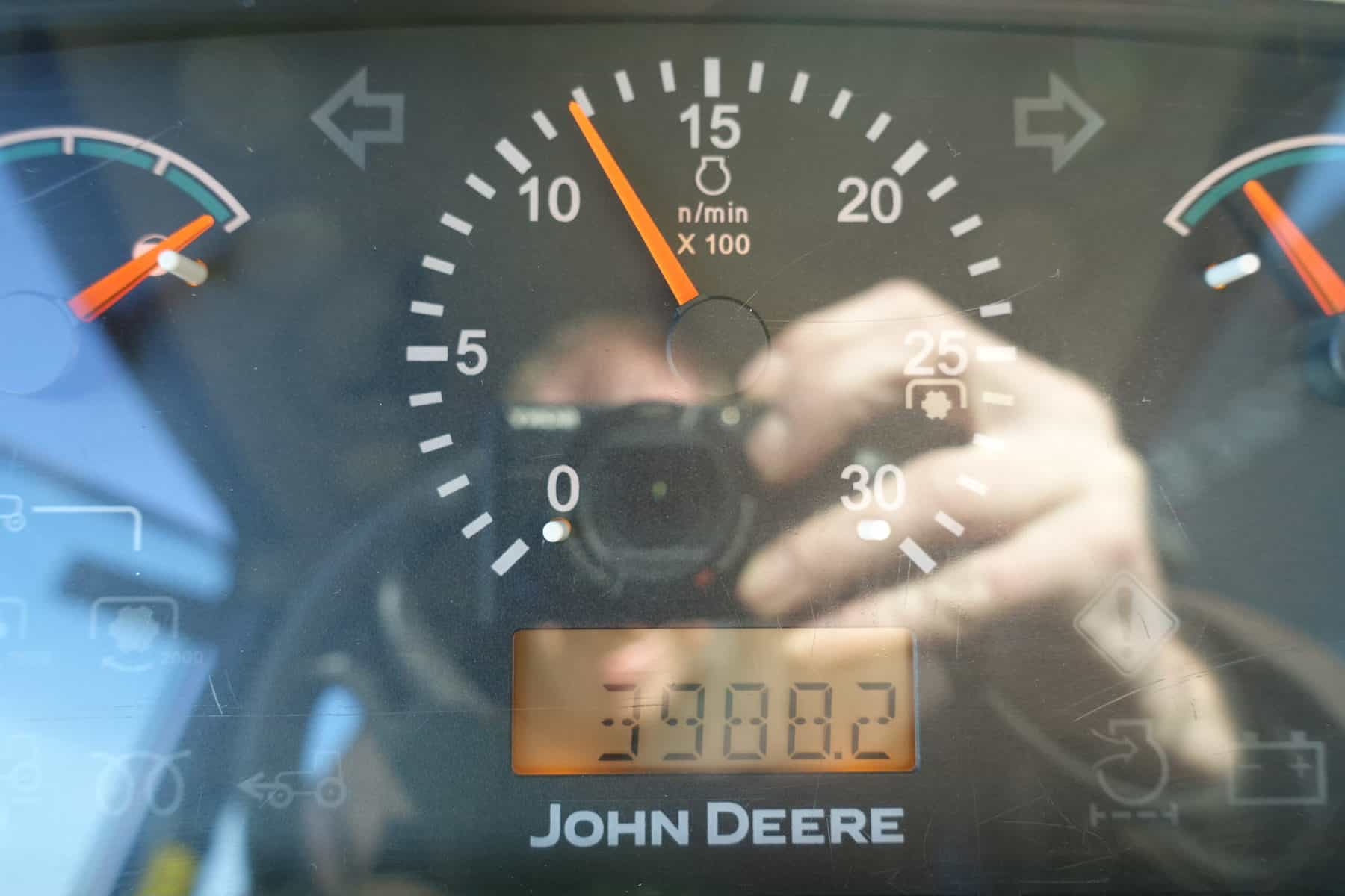 John Deere 3720 4wd HST - Afbeelding 13