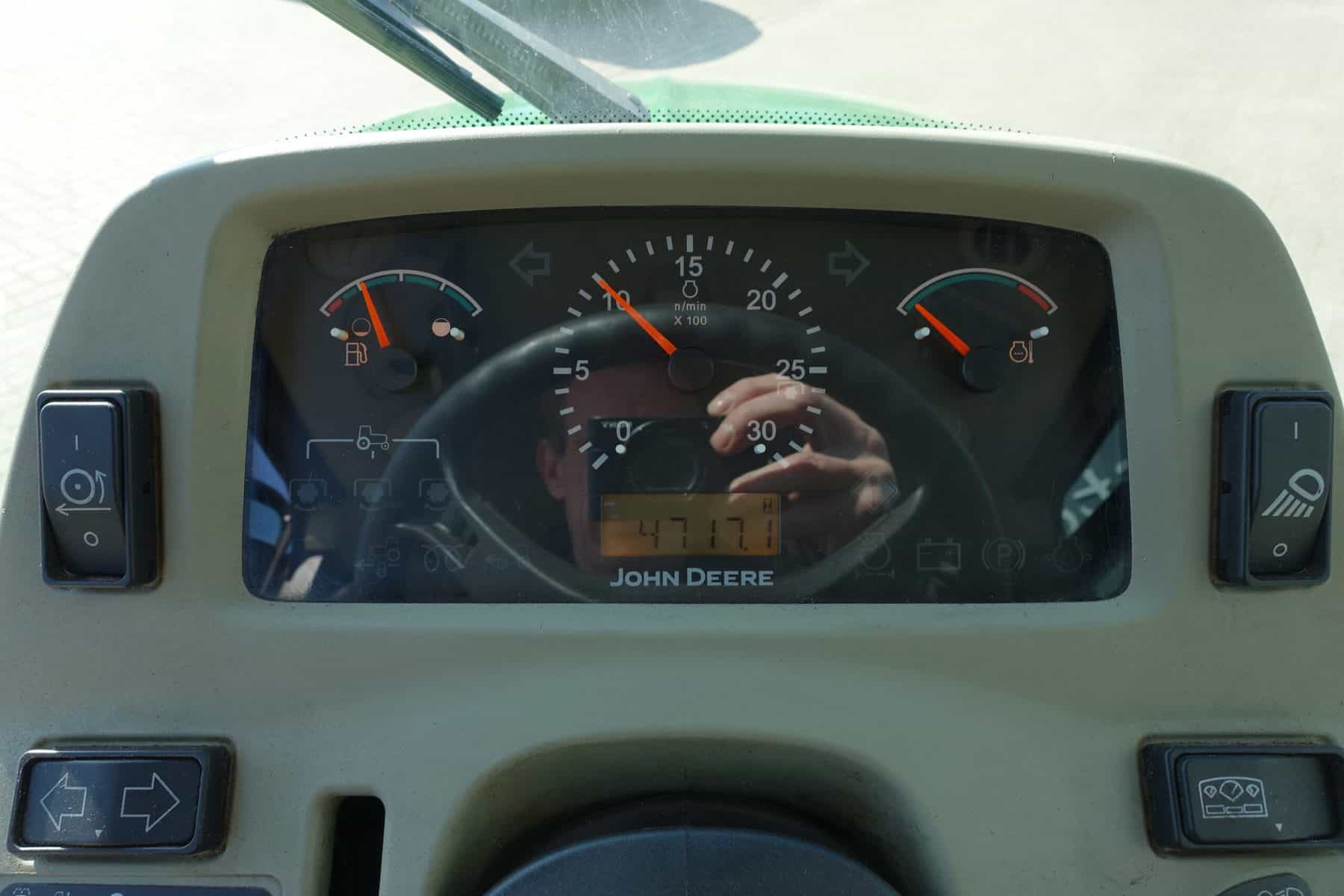John Deere 3720 4wd HST - Afbeelding 15