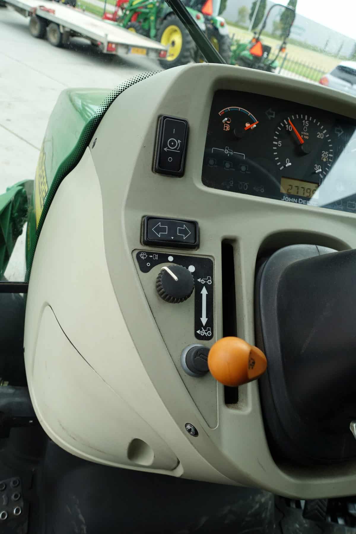 John Deere 3720 4wd HST - Afbeelding 15