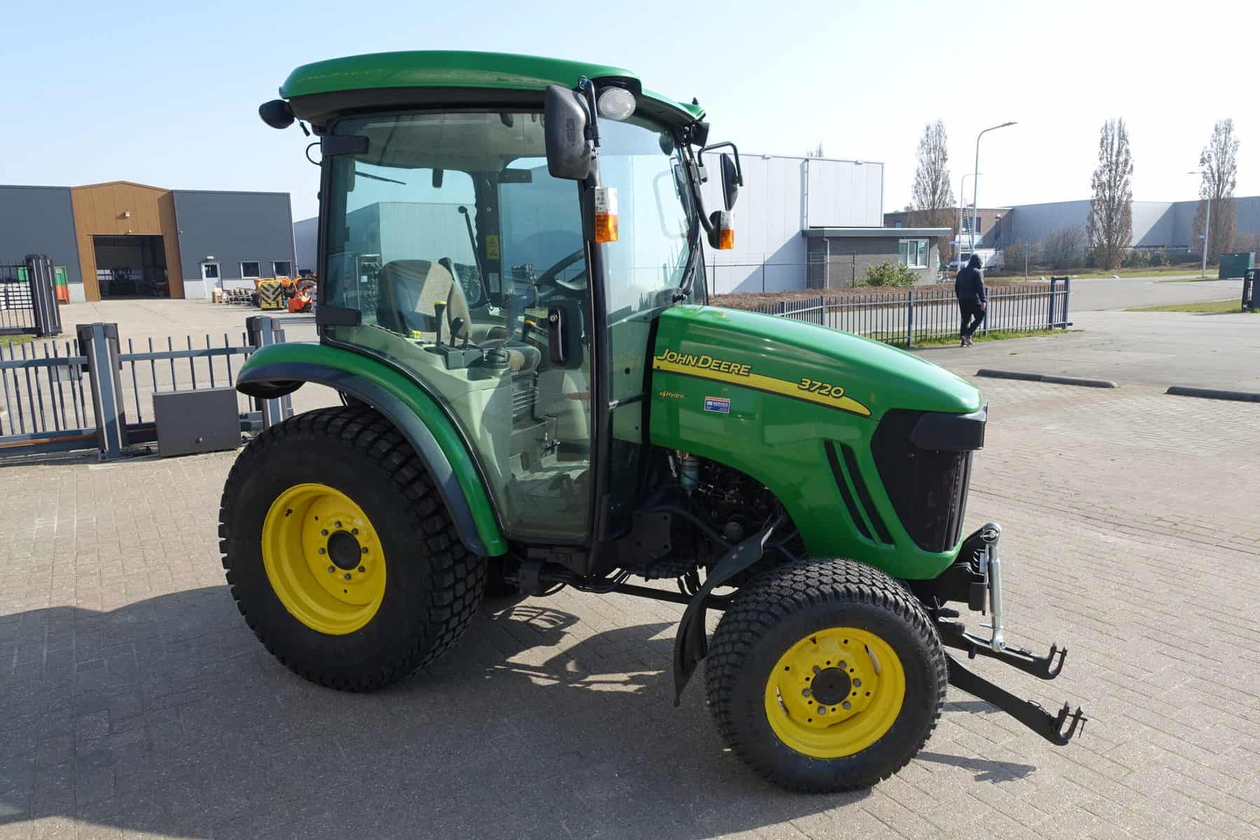 John Deere 3720 4wd HST - Afbeelding 2