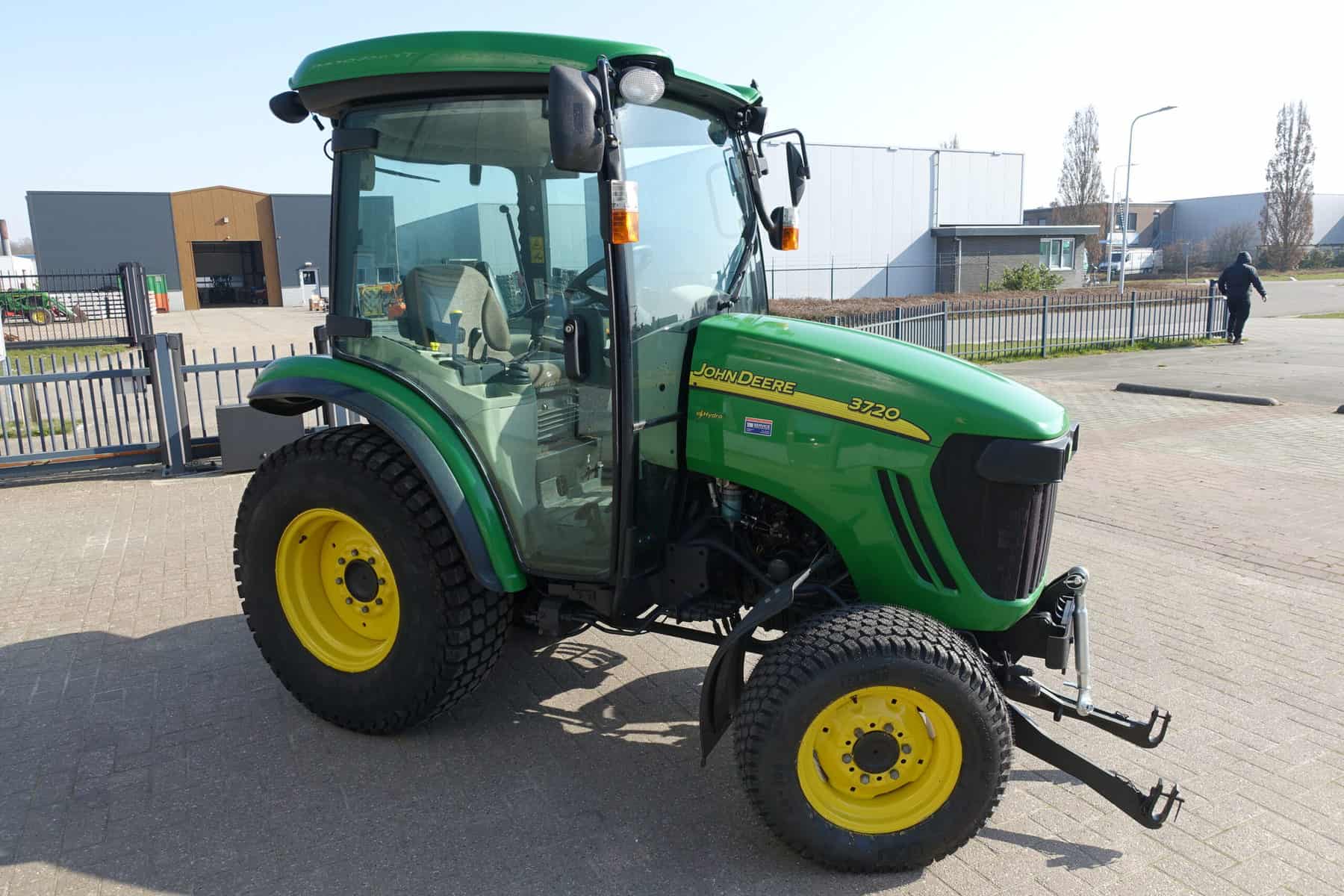 John Deere 3720 4wd HST - Afbeelding 3