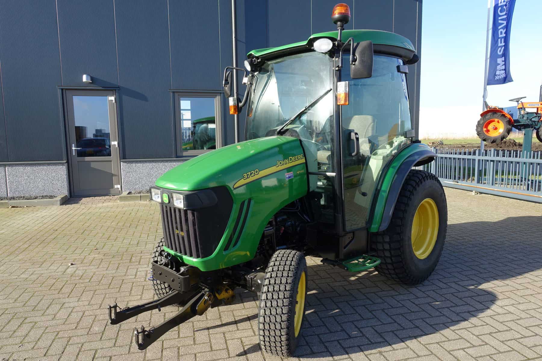 John Deere 3720 4wd HST - Afbeelding 3