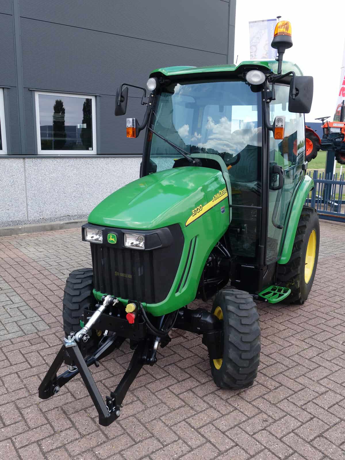 John Deere 3720 4wd HST - Afbeelding 4