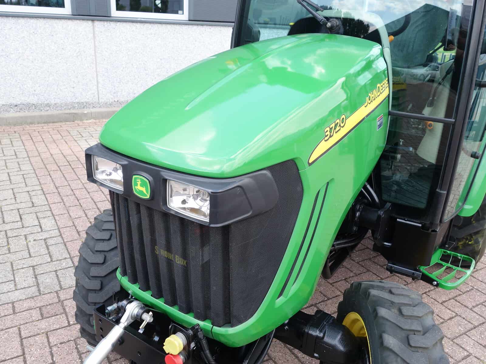 John Deere 3720 4wd HST - Afbeelding 5