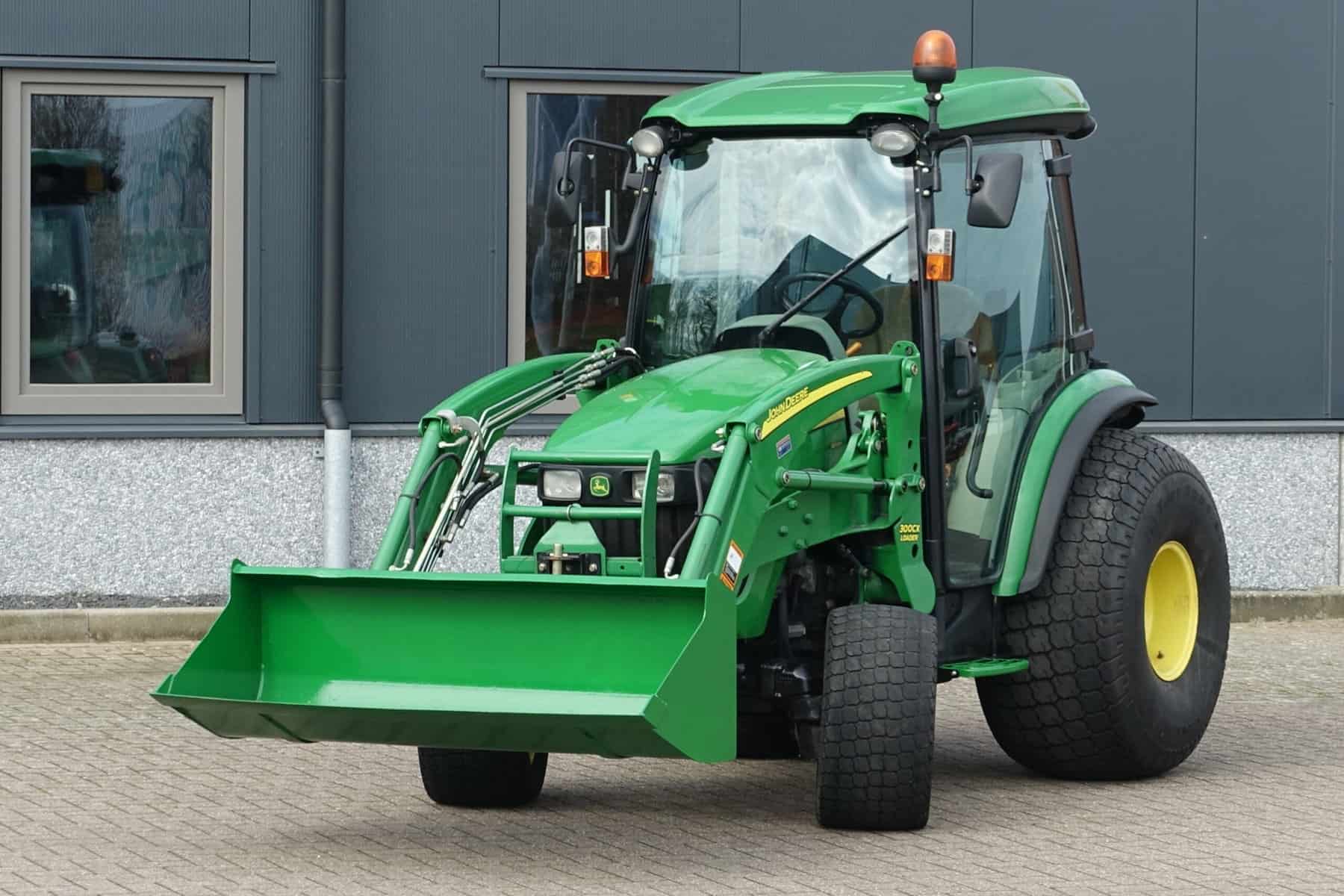 John Deere 3720 4wd HST