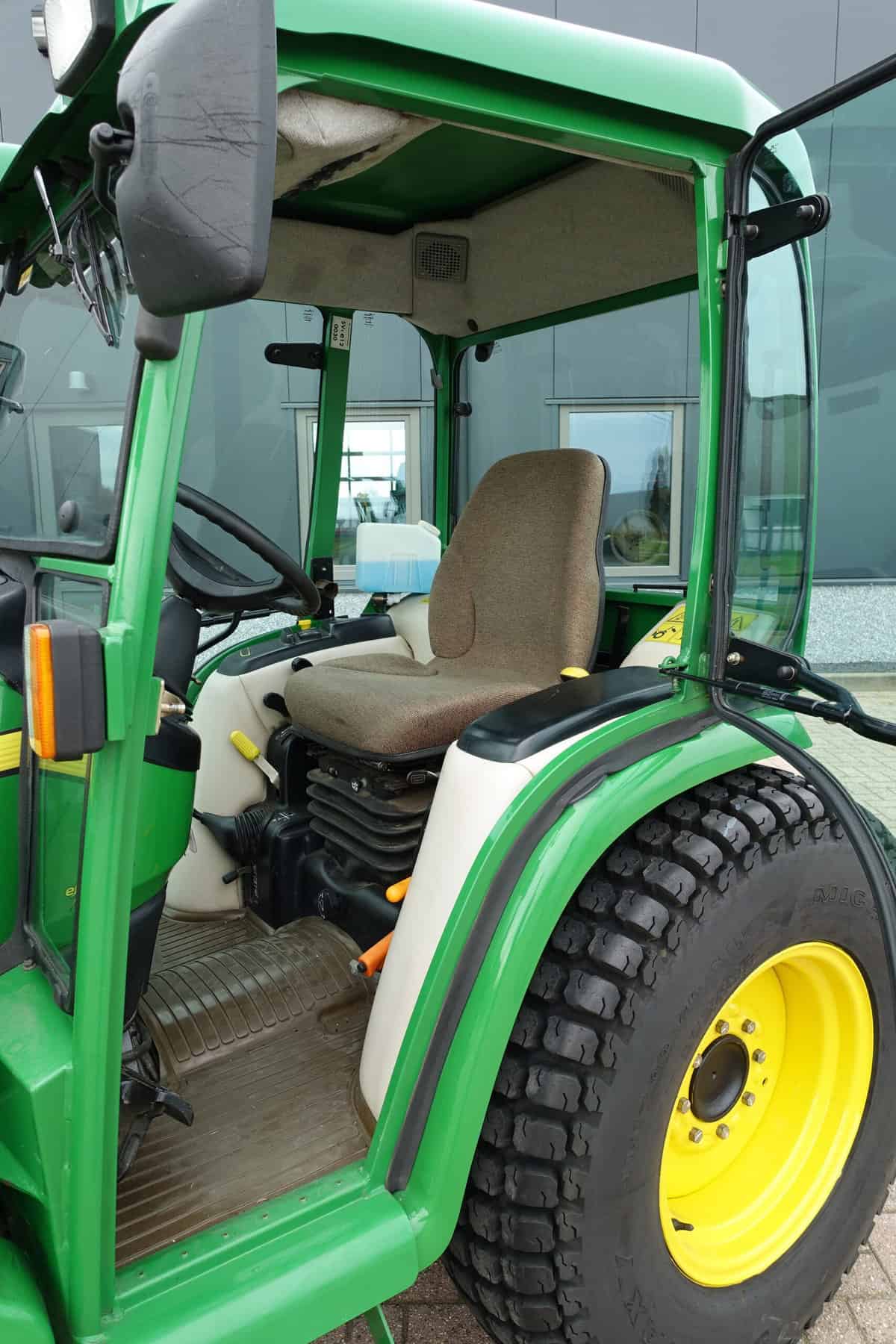 John Deere 3720 4wd HST - Afbeelding 10
