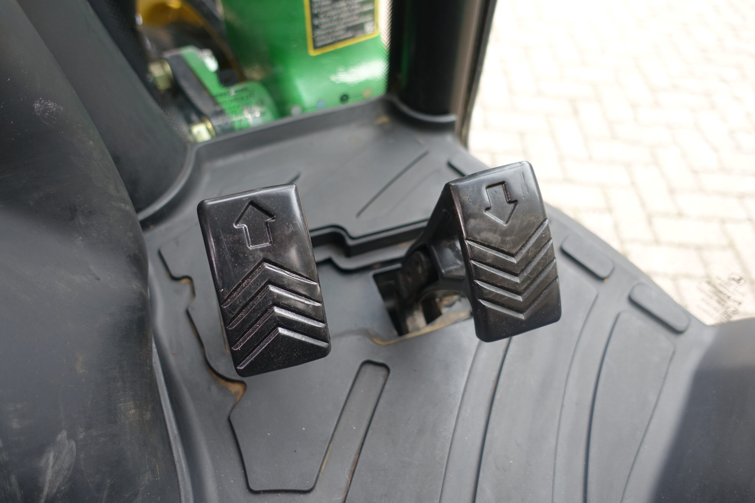 John Deere 3720 4wd HST - Afbeelding 16