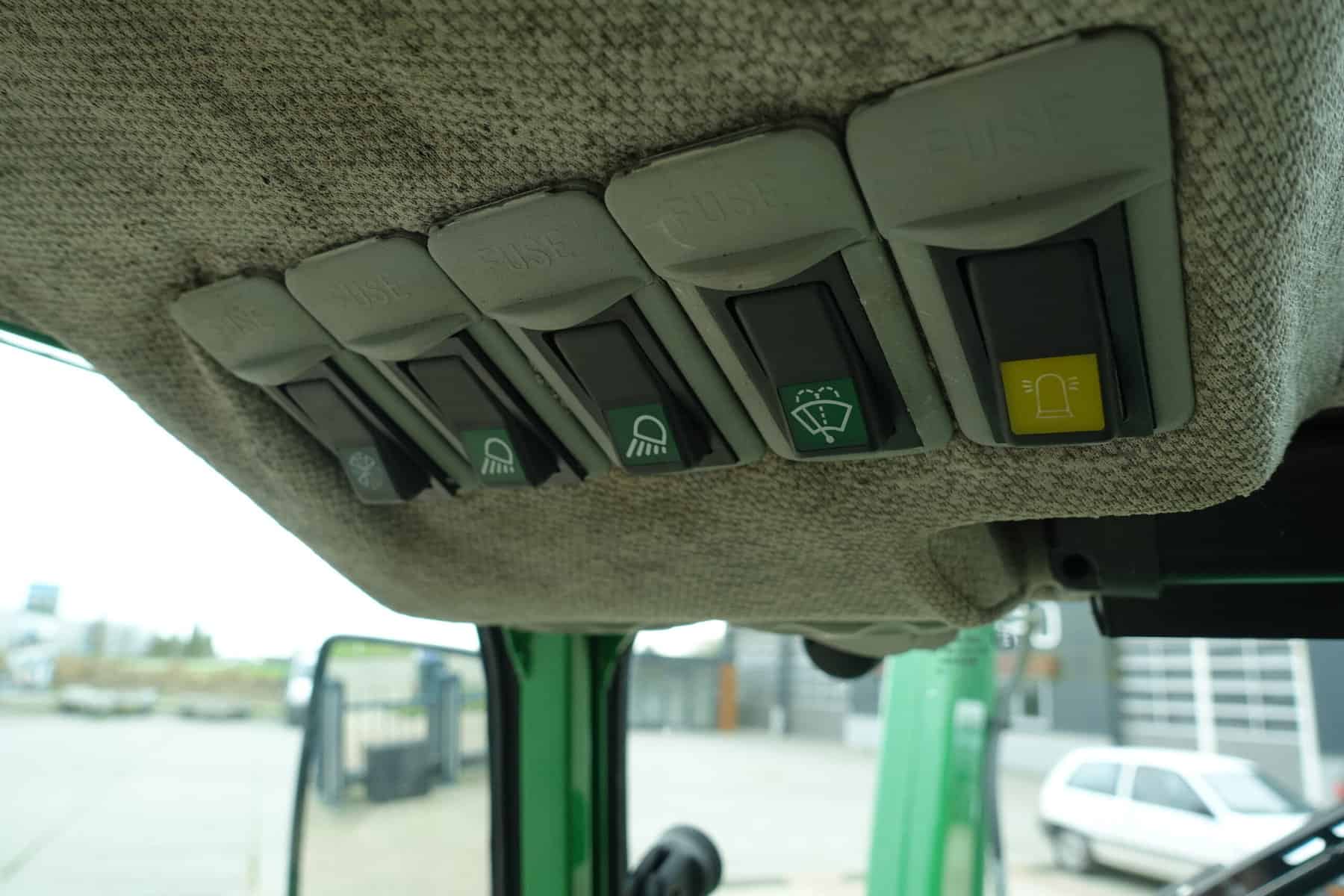 John Deere 3720 4wd HST - Afbeelding 21