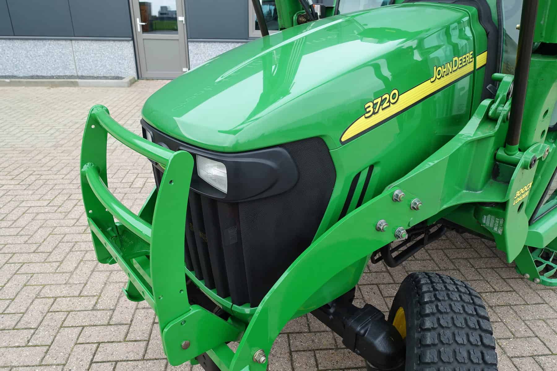 John Deere 3720 4wd HST - Afbeelding 6