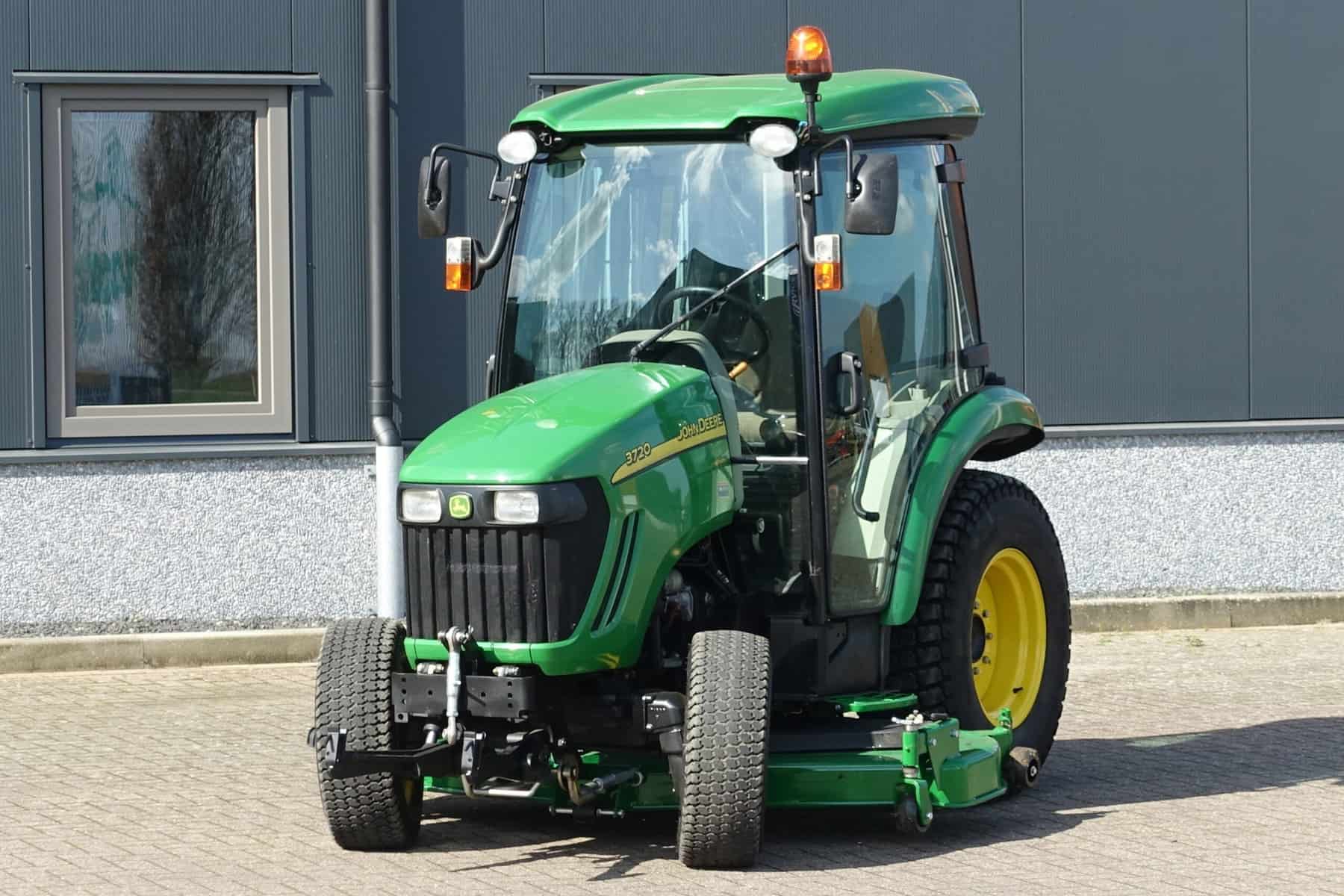 John Deere 3720 4wd HST