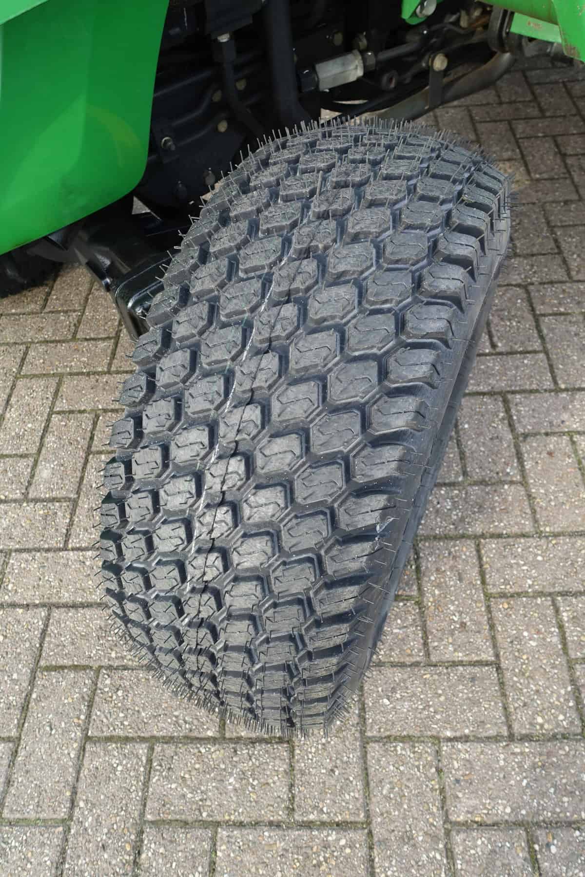 John Deere 3720 4wd HST - Afbeelding 25