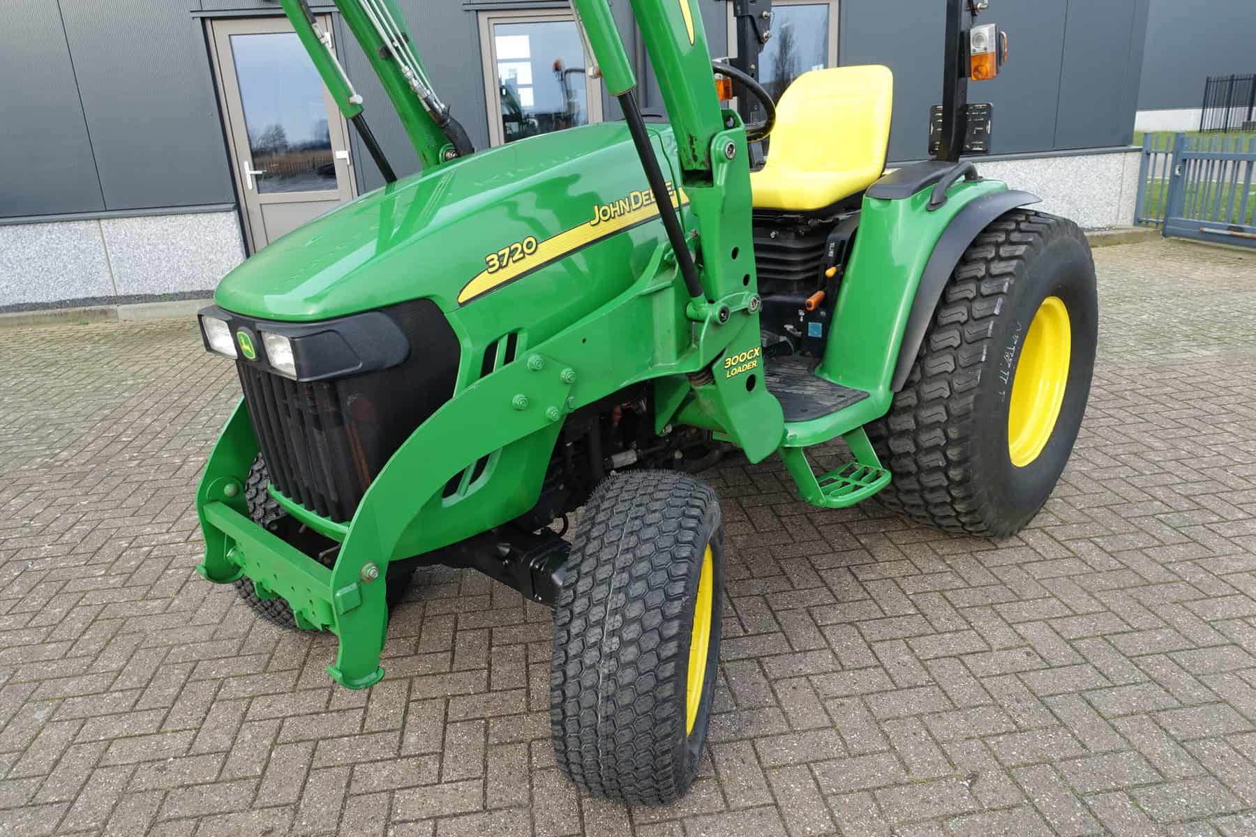 John Deere 3720 4wd HST - Afbeelding 5