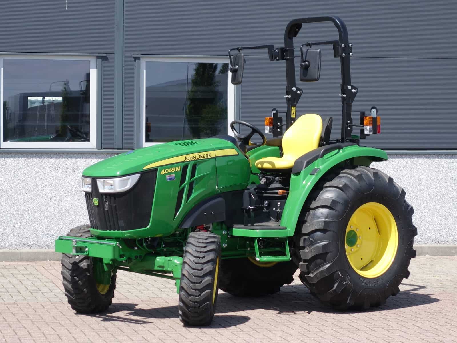 John Deere 4049M 4wd HST