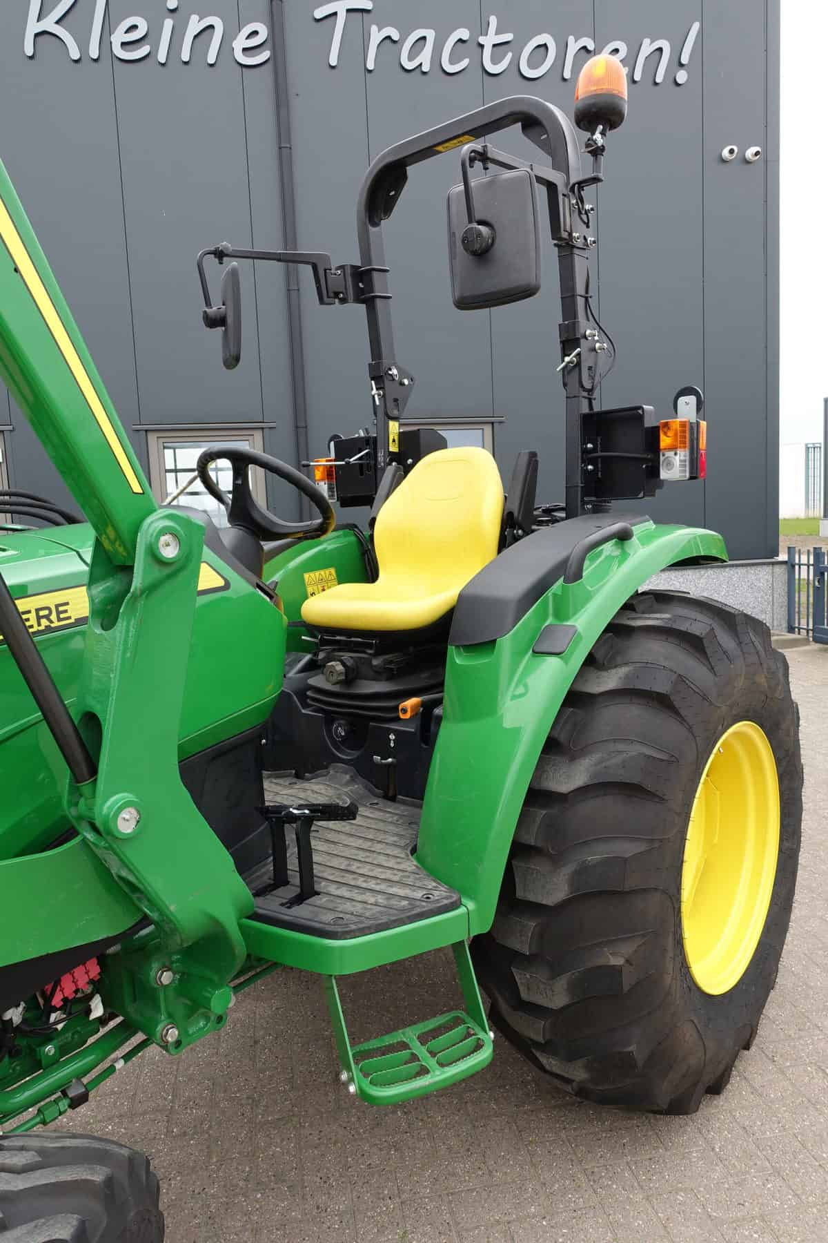 John Deere 4049M 4wd HST - Afbeelding 10