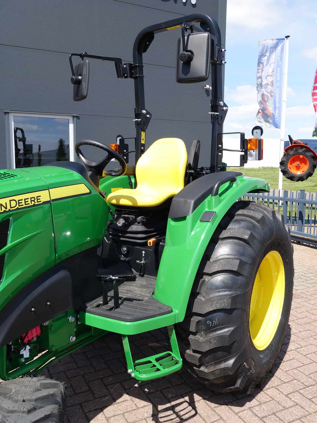 John Deere 4049M 4wd HST - Afbeelding 8