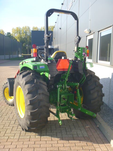 John Deere 4049M 4wd HST - Afbeelding 18