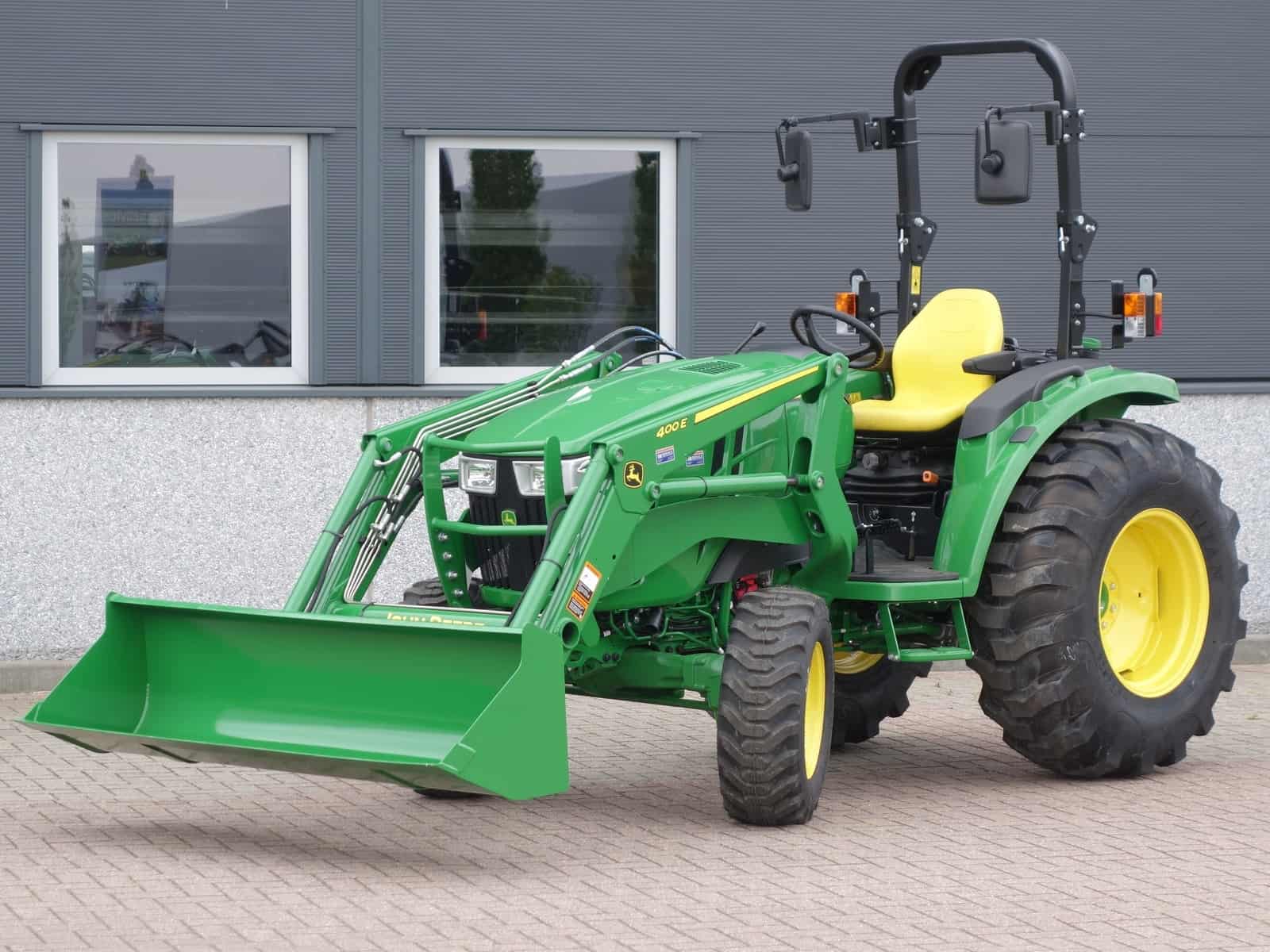 John Deere 4049M