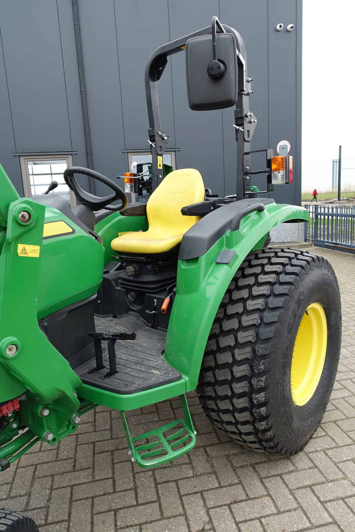 John Deere 4049M 4wd HST - Afbeelding 10