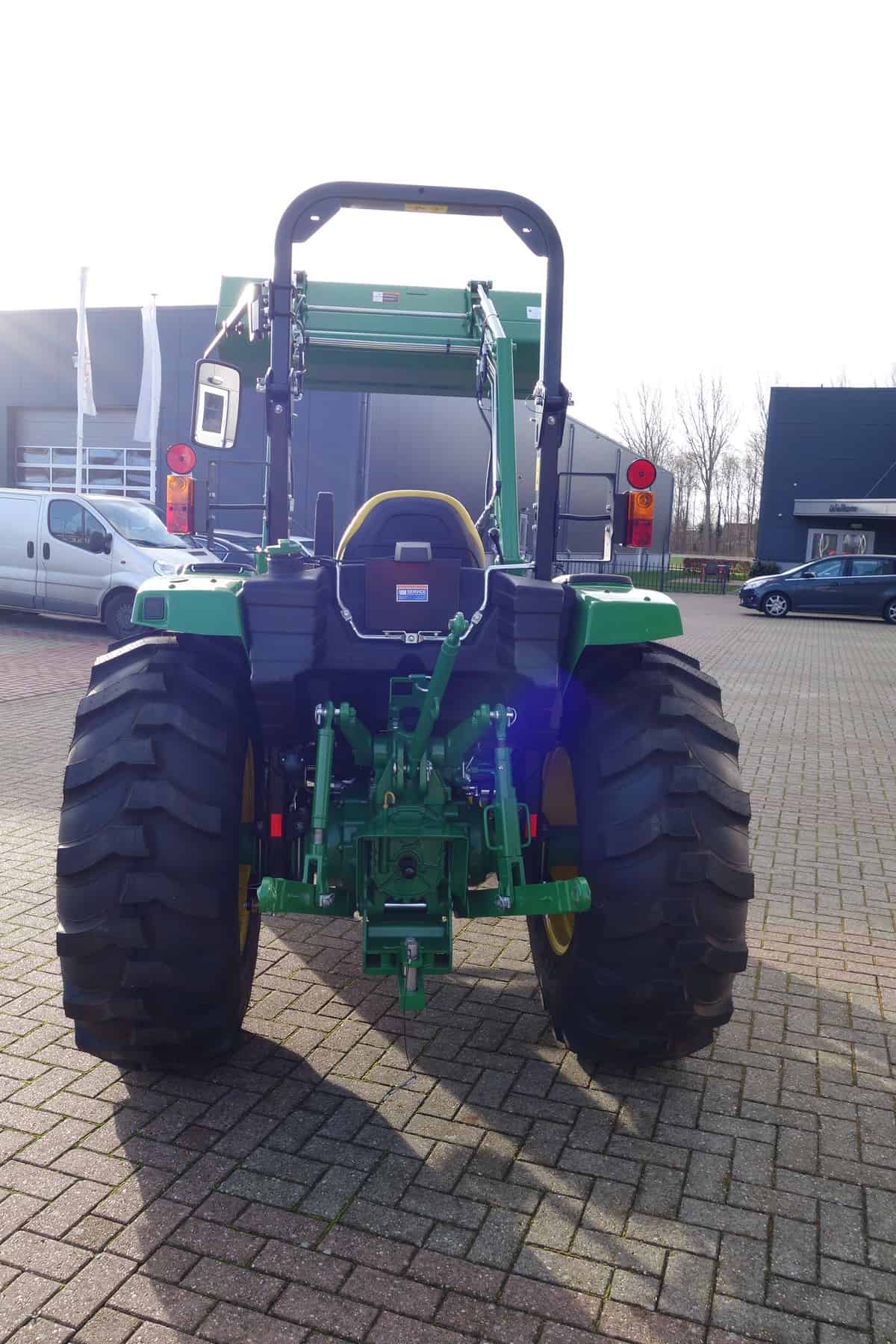 John Deere 4049M 4wd HST - Afbeelding 18