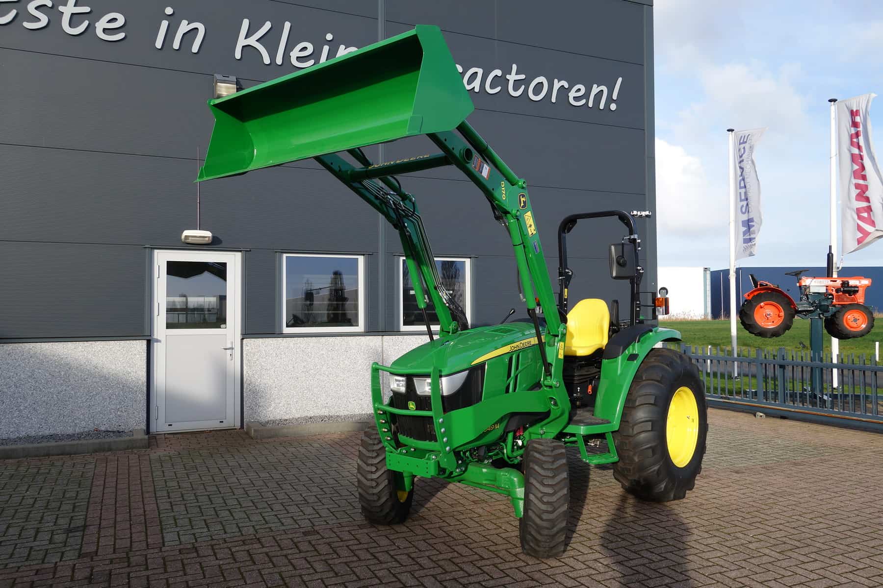 John Deere 4049M 4wd HST - Afbeelding 3
