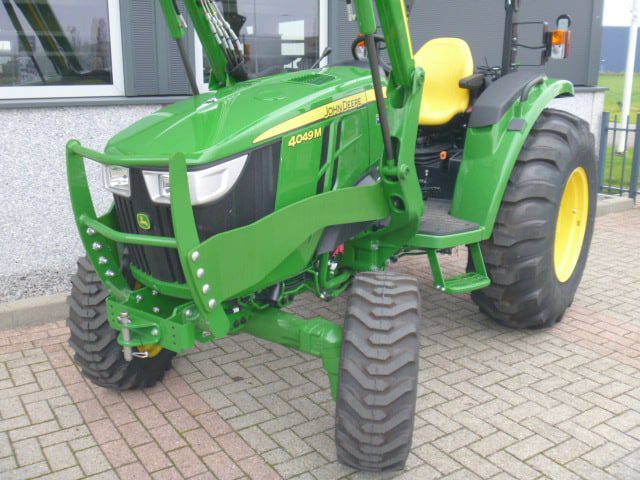 John Deere 4049M 4wd HST - Afbeelding 5