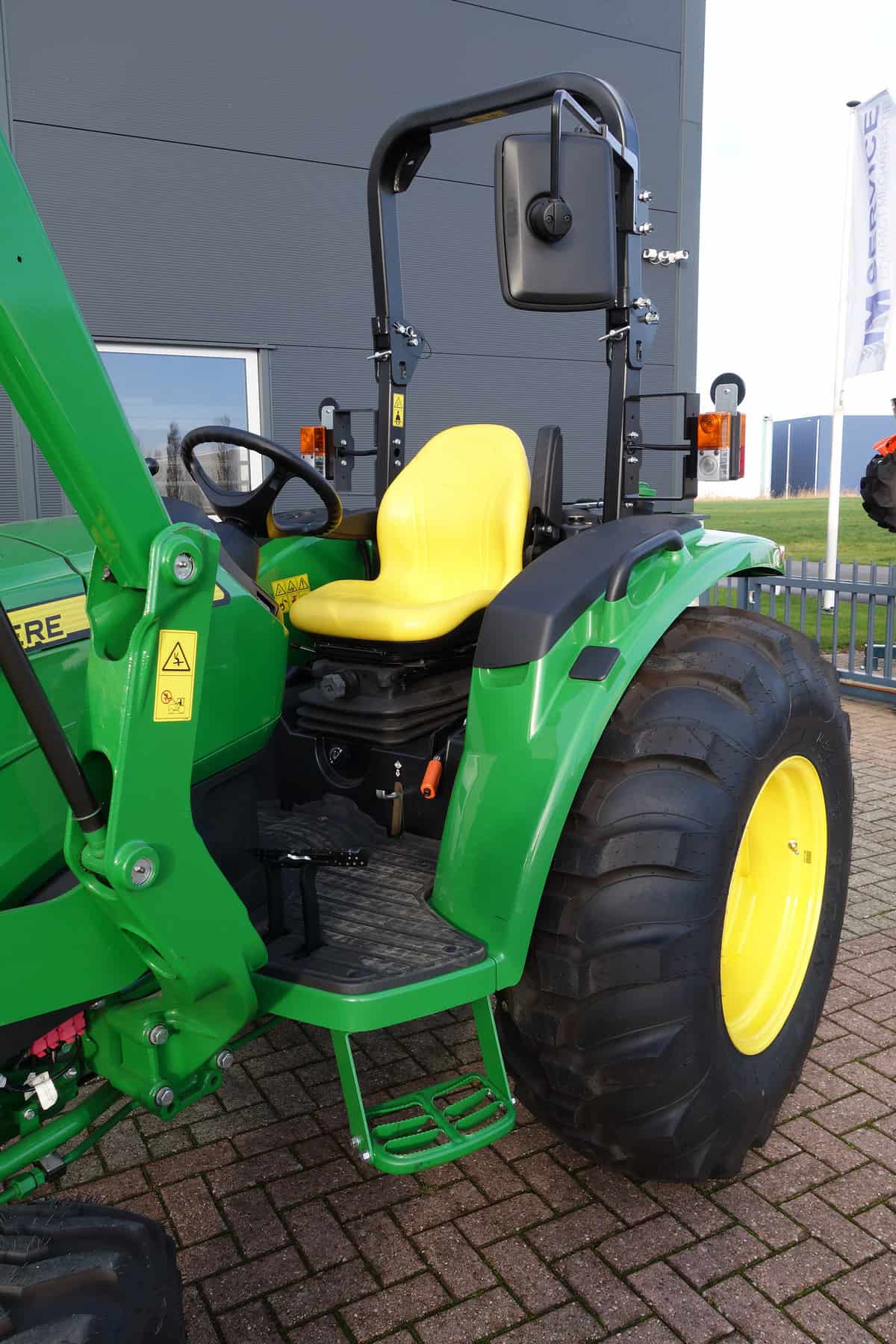 John Deere 4049M 4wd HST - Afbeelding 9