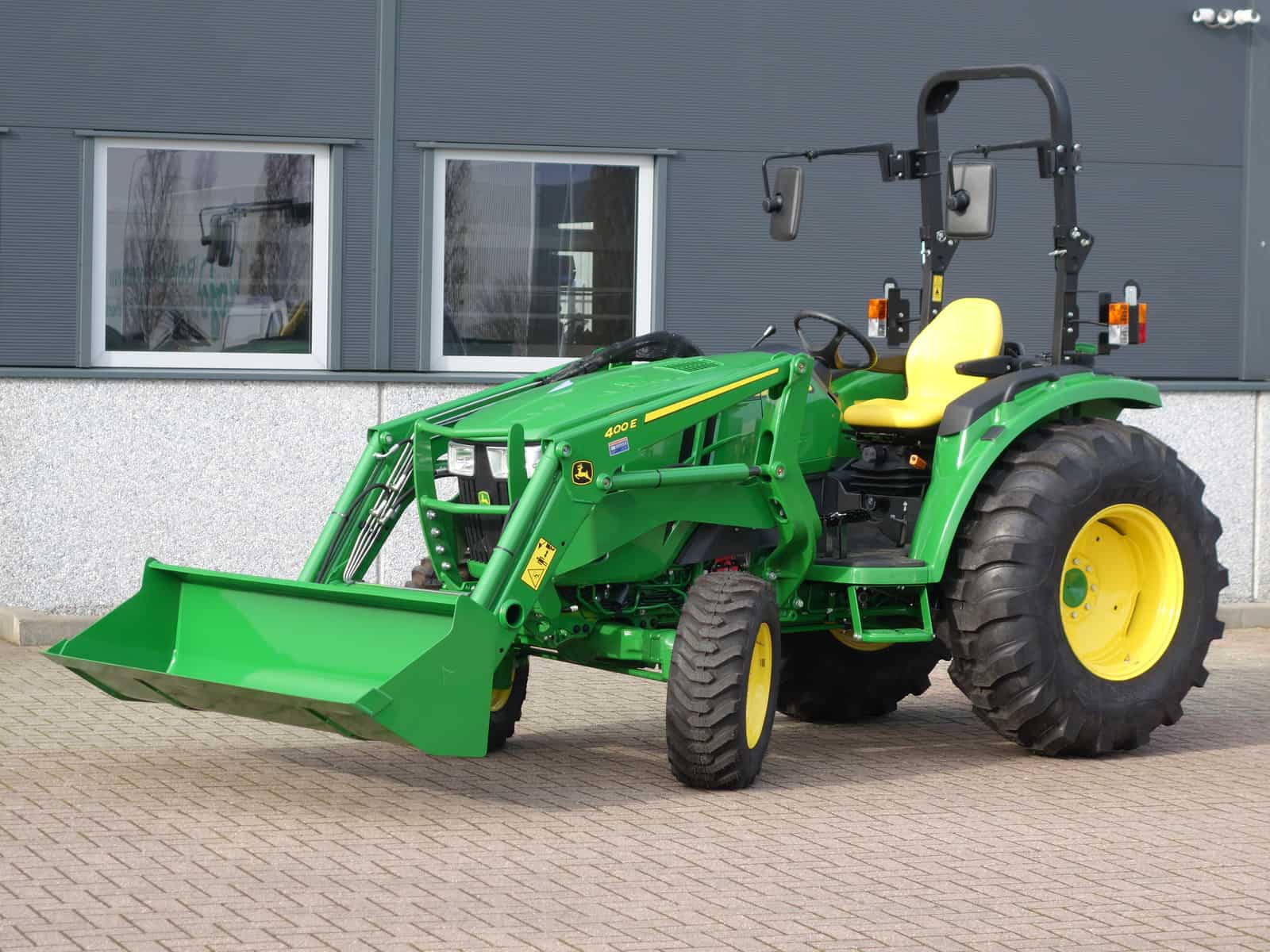 John Deere 4049M 4wd HST