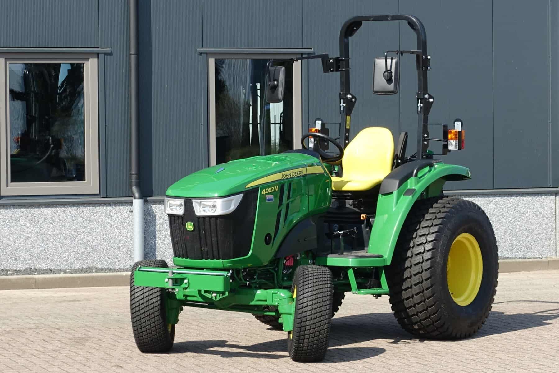 John Deere 4052M 4wd HST