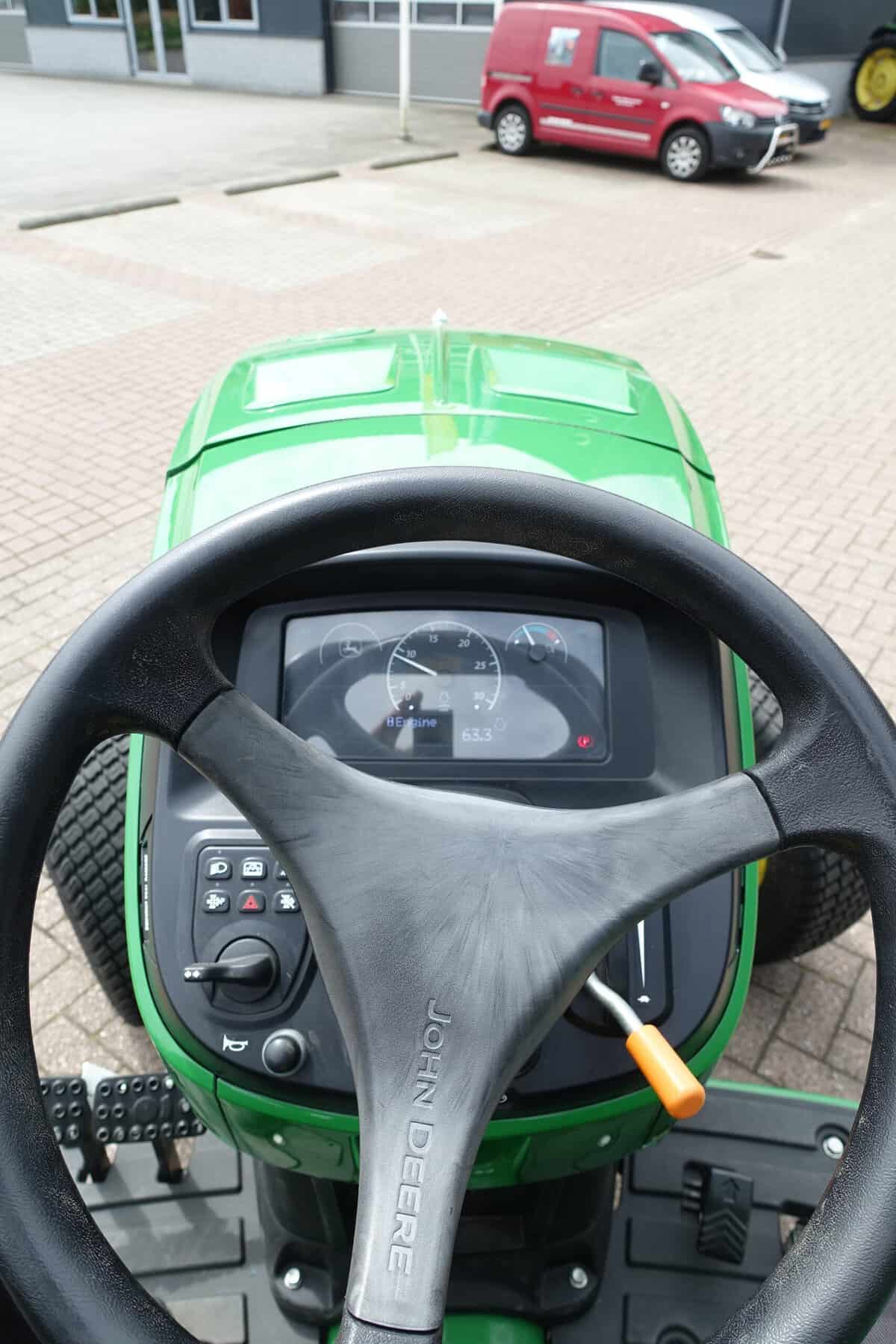 John Deere 4052M 4wd HST - Afbeelding 13