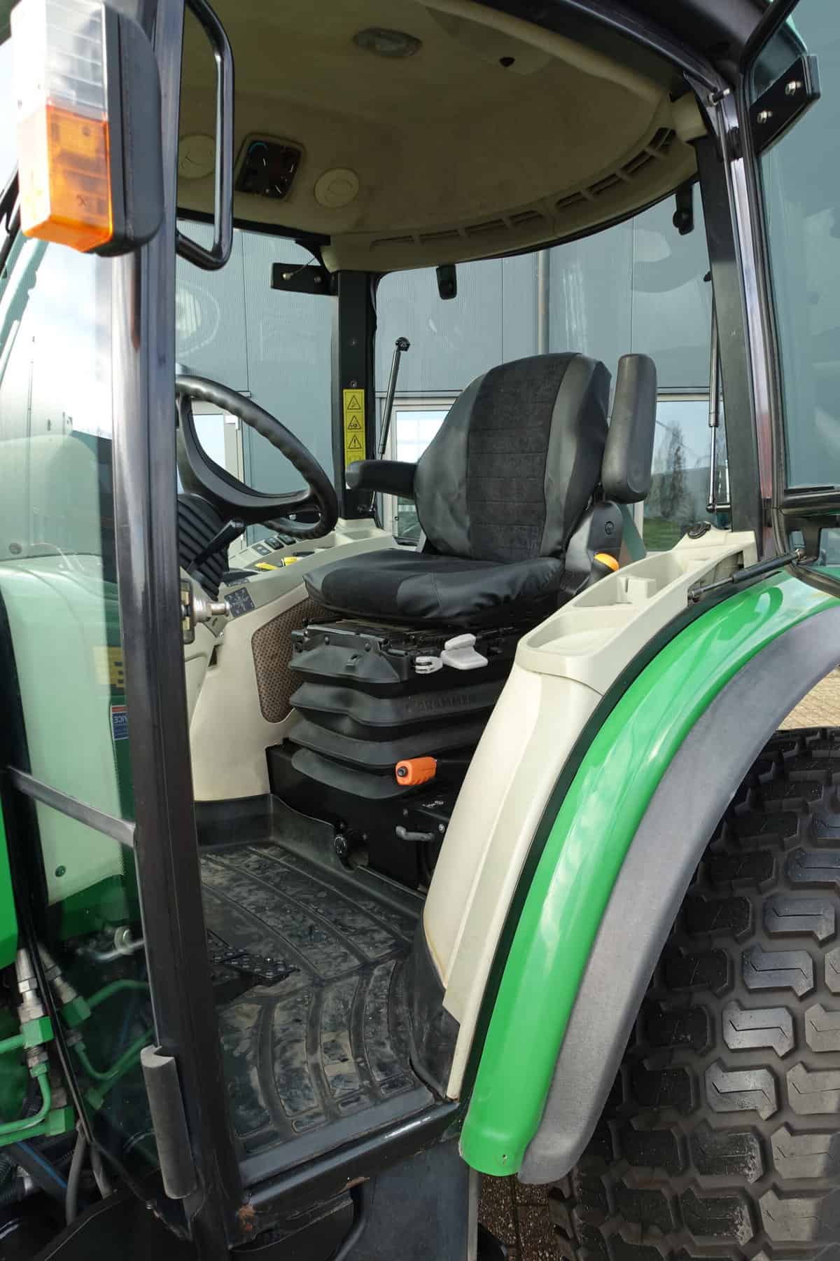 John Deere 4066R 4wd HST - Afbeelding 11