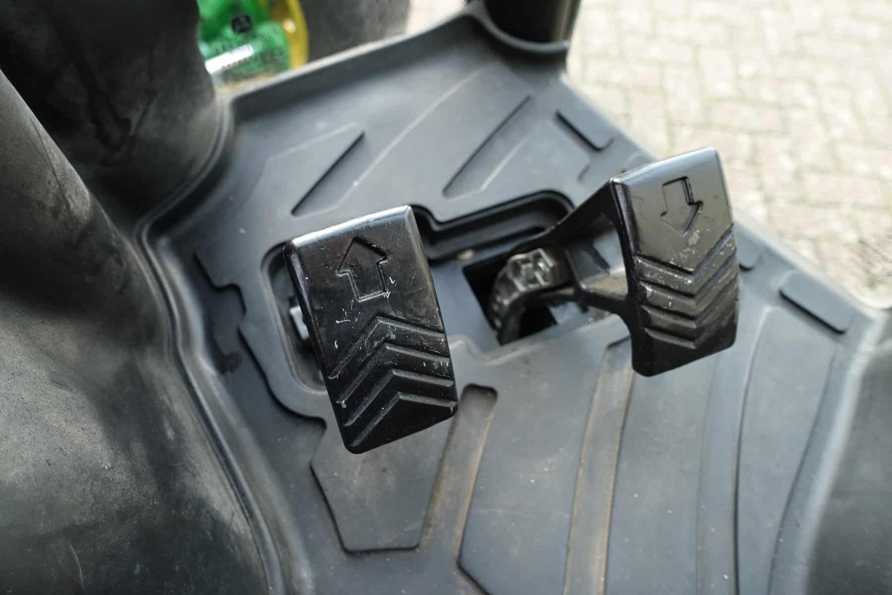 John Deere 4066R 4wd HST - Afbeelding 14