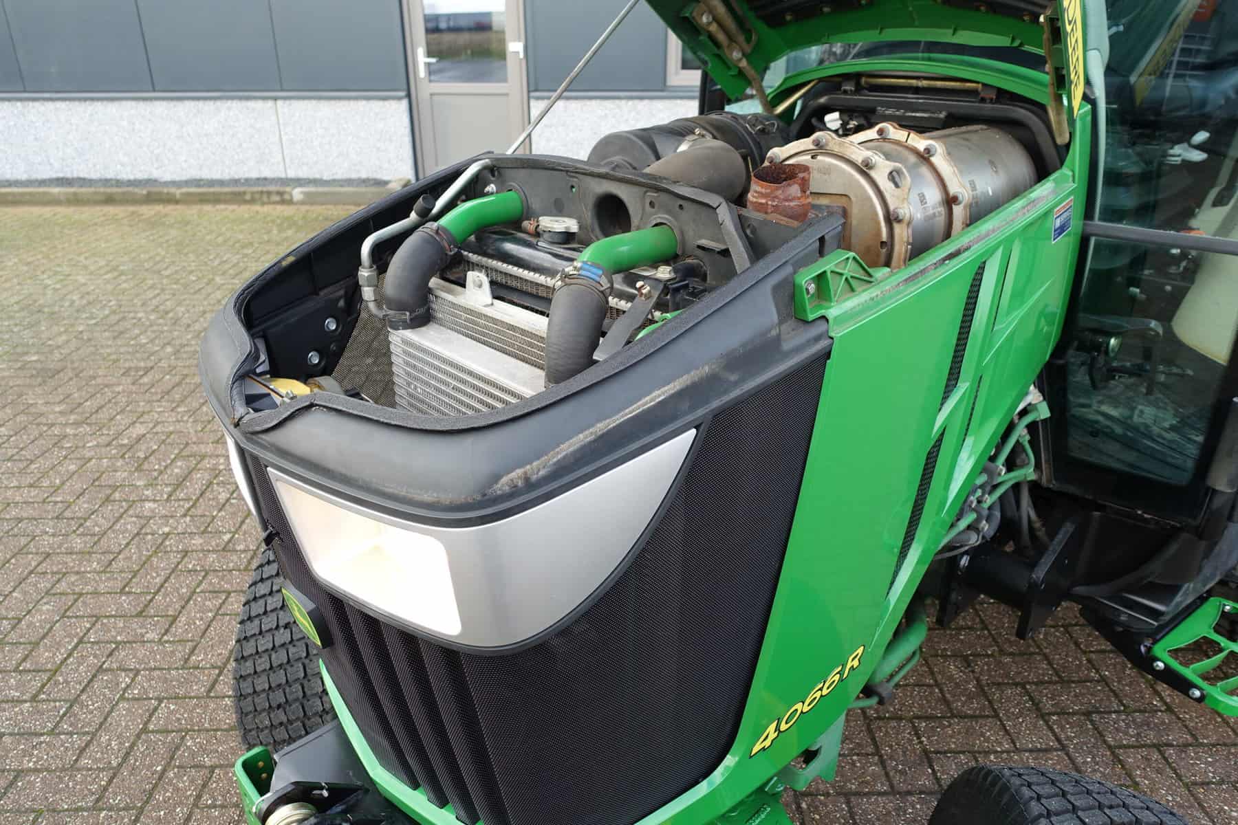 John Deere 4066R 4wd HST - Afbeelding 40