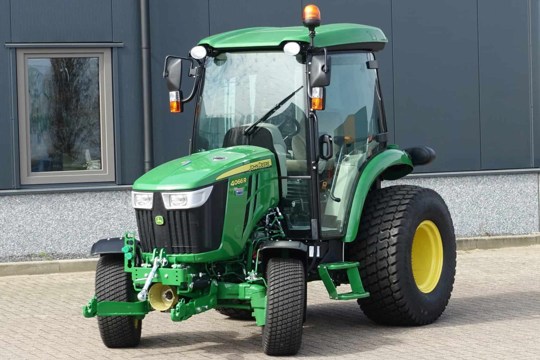 John Deere 4066R 4wd HST