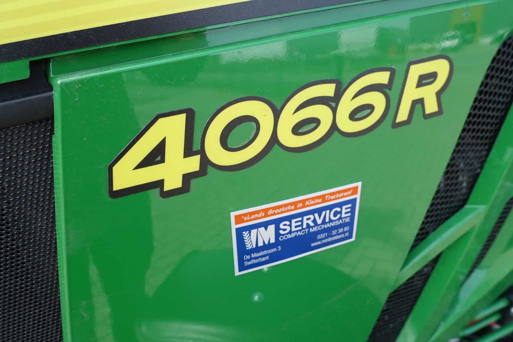 John Deere 4066R 4wd HST - Afbeelding 9