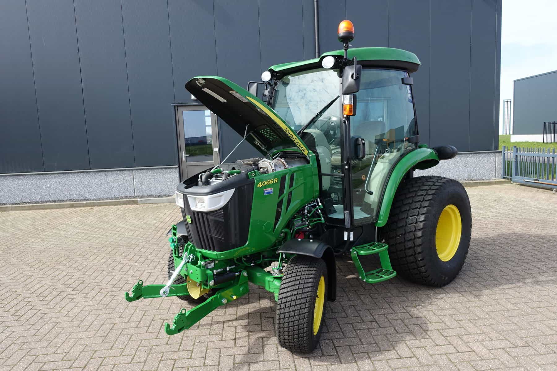 John Deere 4066R 4wd HST - Afbeelding 42