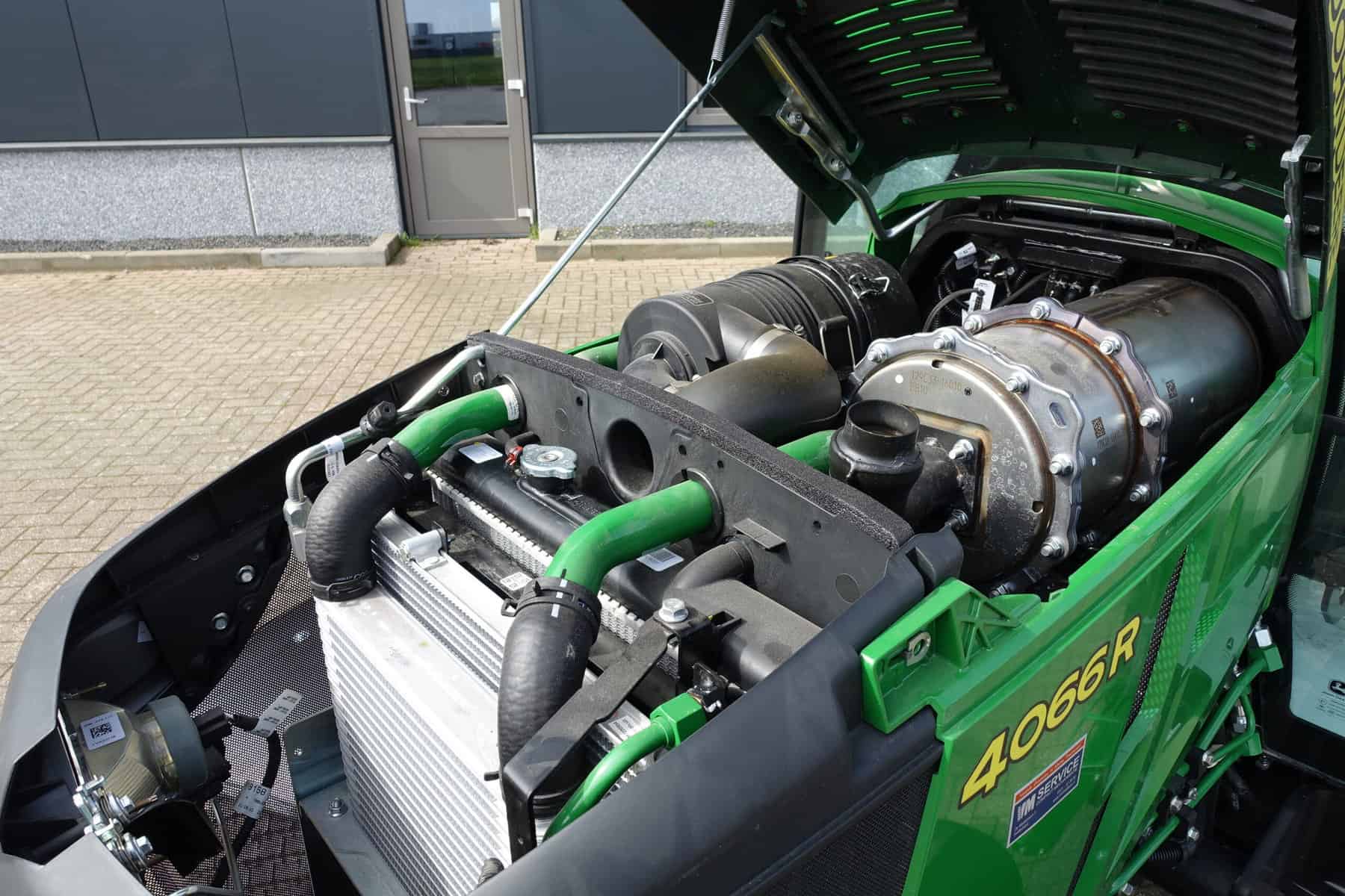 John Deere 4066R 4wd HST - Afbeelding 44